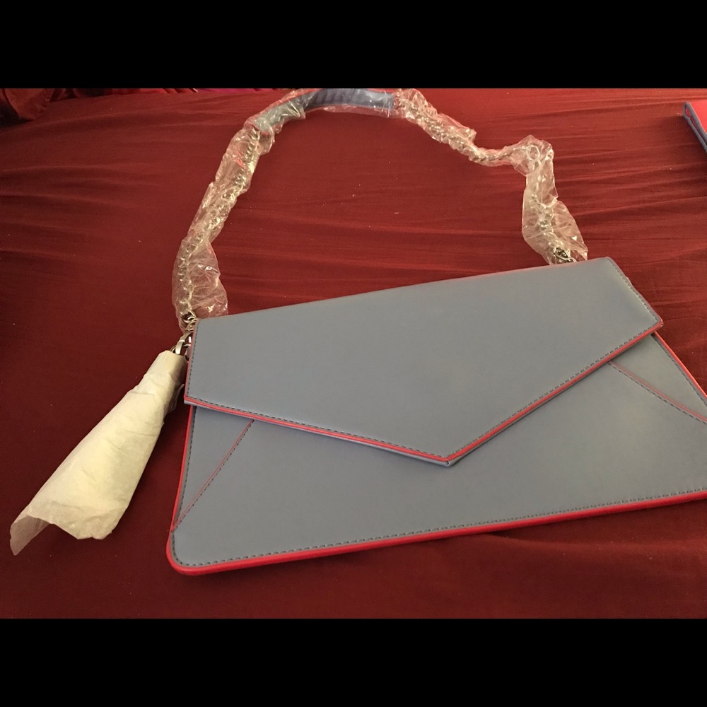 Handbag - Picture 2 of 2